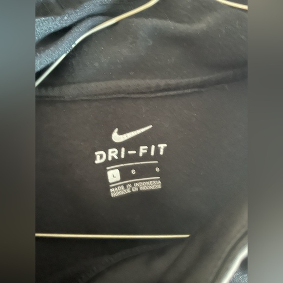NIKE Elite Spell Out Dri-Fit Mens Medium Black Hoodie L - Picture 2 of 4